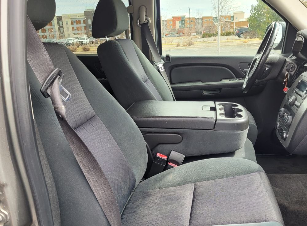 2009-chevrolet-suburban-ls (15)