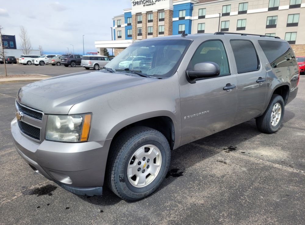 2009 chevrolet suburban ls gray