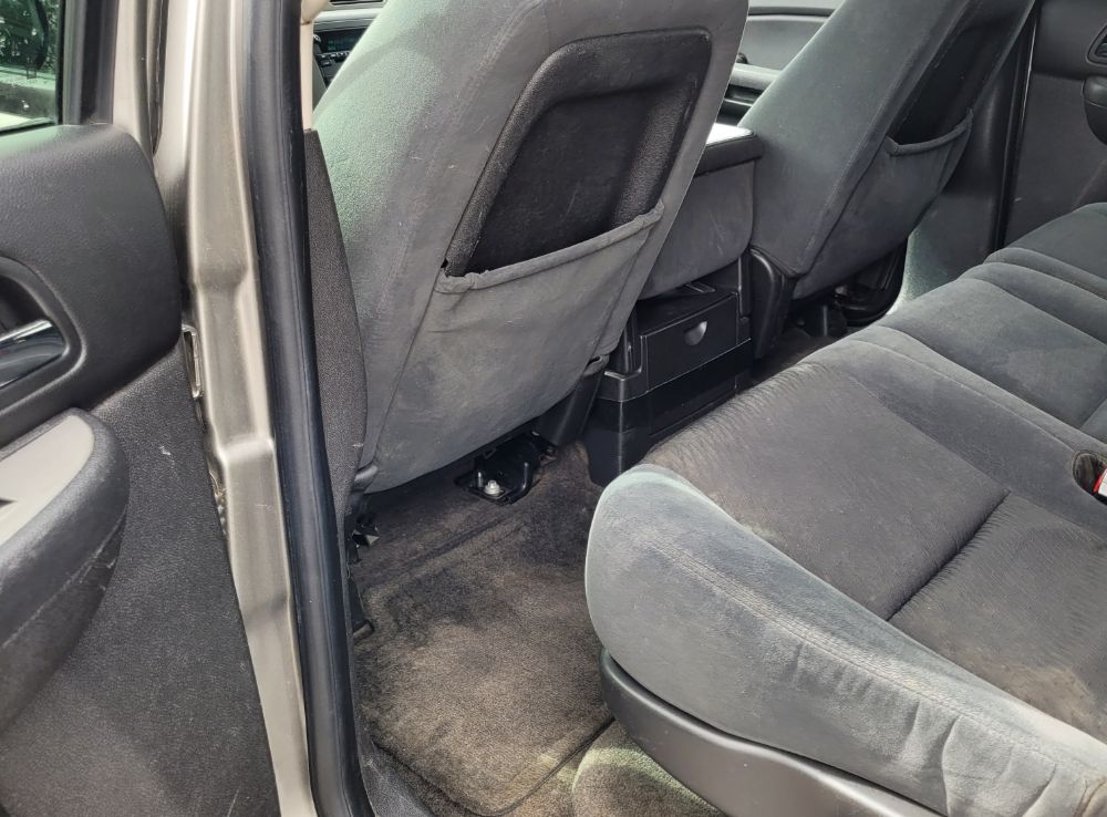 2009-chevrolet-suburban-ls (6)